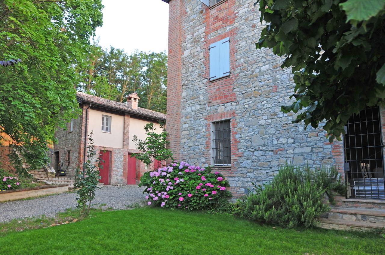 Bosco Dei Poveri Agazzano Exterior foto